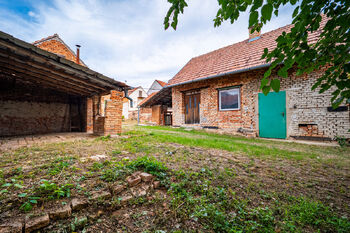 Prodej domu 200 m², Šakvice