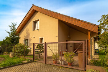 Prodej domu 155 m², Rybitví