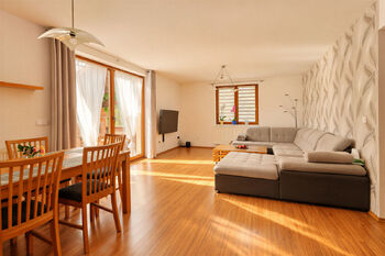 Prodej domu 155 m², Rybitví