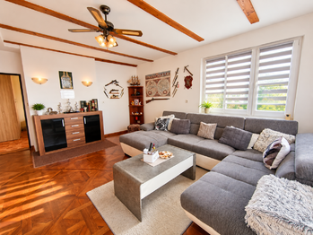 Prodej domu 230 m², Meziboří