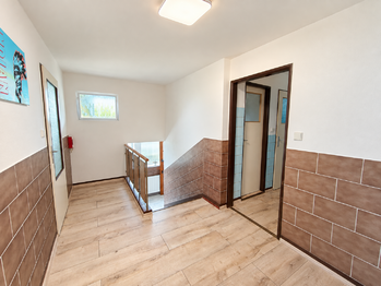 Prodej domu 230 m², Meziboří