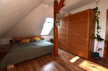 horní ložnice - Prodej domu 222 m², Oslov