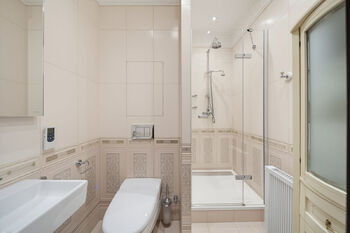 Prodej bytu 2+1 v osobním vlastnictví 65 m², Karlovy Vary