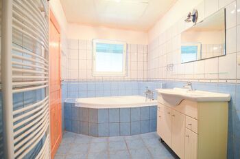 Prodej domu 160 m², Týnec