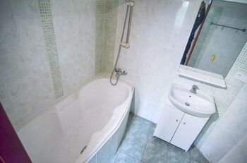 Prodej domu 160 m², Týnec