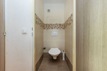 Prodej bytu 3+kk v osobním vlastnictví 62 m², Praha 4 - Chodov