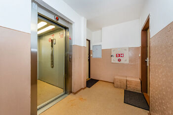 Prodej bytu 3+kk v osobním vlastnictví 62 m², Praha 4 - Chodov