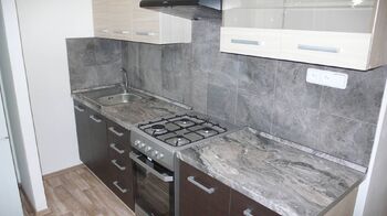 Kuchyně - Pronájem bytu 1+1 v osobním vlastnictví 43 m², Kladno