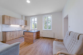 Pronájem bytu 1+1 v osobním vlastnictví 66 m², Aš