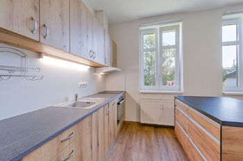Pronájem bytu 1+1 v osobním vlastnictví 66 m², Aš