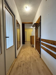 Prodej bytu 3+1 v osobním vlastnictví 74 m², Rožnov pod Radhoštěm