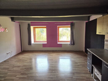 hlavní pokoj - Prodej domu 76 m², Doudleby nad Orlicí