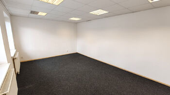 Pronájem kancelářských prostor 22 m², Děčín