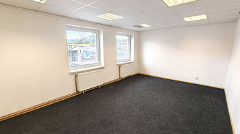 Pronájem kancelářských prostor 22 m², Děčín