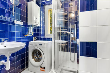 Koupelna - Prodej bytu 3+1 v osobním vlastnictví 58 m², Kolín