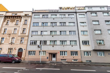 Prodej bytu 2+kk v osobním vlastnictví 45 m², Praha 5 - Košíře
