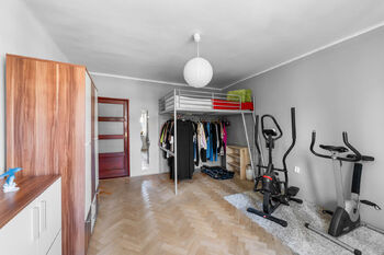 Ložnice / dětský pokoj - Prodej bytu 3+kk v osobním vlastnictví 70 m², Praha 9 - Vysočany