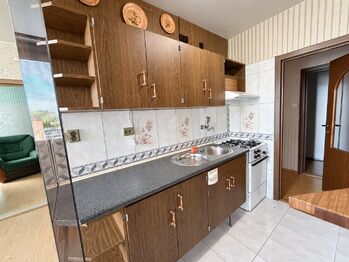 Prodej bytu 3+1 v družstevním vlastnictví 72 m², Vsetín