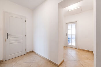 Pronájem bytu 2+kk v osobním vlastnictví 68 m², Praha 6 - Břevnov