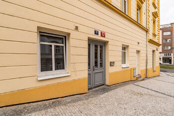 Pronájem bytu 2+kk v osobním vlastnictví 68 m², Praha 6 - Břevnov