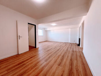 Prodej bytu 2+kk v osobním vlastnictví 72 m², Praha 6 - Bubeneč