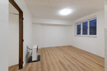 Ložnice - Prodej bytu 2+kk v osobním vlastnictví 72 m², Praha 6 - Bubeneč