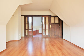 Pronájem domu 200 m², Praha 6 - Střešovice