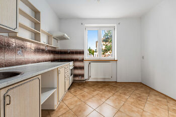 Prodej bytu 2+1 v osobním vlastnictví 44 m², Tmaň