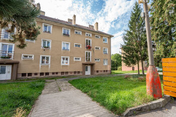 Prodej bytu 2+1 v osobním vlastnictví 44 m², Tmaň
