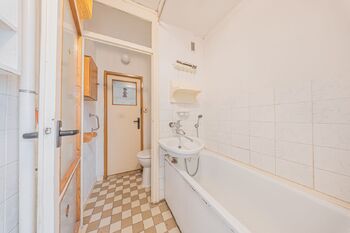 Prodej bytu 3+1 v osobním vlastnictví 63 m², Plzeň