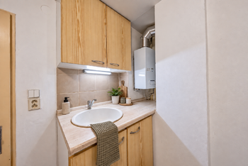 Prodej bytu 2+kk v osobním vlastnictví 38 m², Praha 4 - Podolí