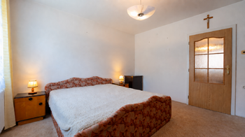 Ložnice přízemí - Prodej domu 186 m², Prušánky