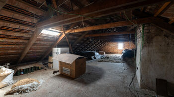 Půda - Prodej domu 186 m², Prušánky