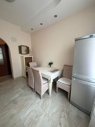 Pronájem bytu 2+1 v osobním vlastnictví 73 m², Karlovy Vary