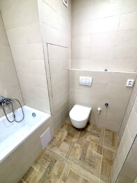 Pronájem bytu 3+1 v osobním vlastnictví 68 m², Pardubice