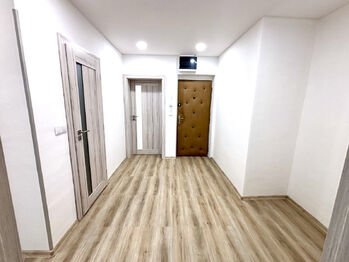 předsíň - Pronájem bytu 3+1 v osobním vlastnictví 68 m², Pardubice