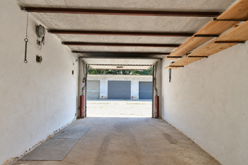 Pronájem garáže 23 m², Hradec Králové