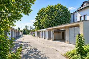 Pronájem garáže 23 m², Hradec Králové