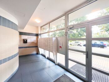 Prodej bytu 3+kk v osobním vlastnictví 60 m², Praha 4 - Chodov