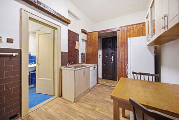 Prodej bytu 1+1 v osobním vlastnictví 59 m², Praha 6 - Bubeneč