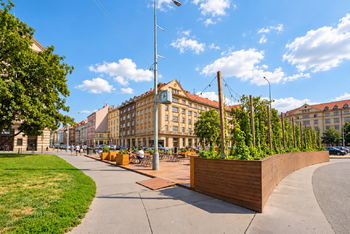 Prodej bytu 1+1 v osobním vlastnictví 59 m², Praha 6 - Bubeneč