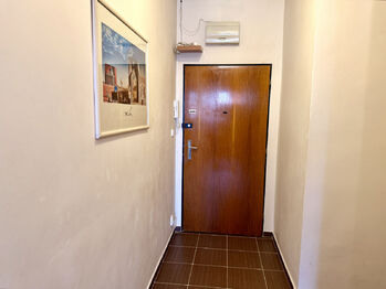 Prodej bytu 2+1 v osobním vlastnictví 62 m², Praha 4 - Krč