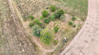 Prodej pozemku 3633 m², Ošelín