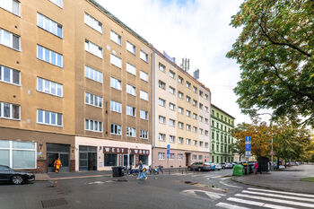 Pronájem skladovacích prostor, Praha 7 - Holešovice