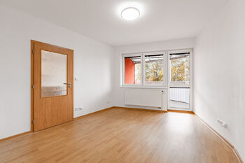 Pronájem bytu 2+kk v osobním vlastnictví 49 m², Praha 10 - Strašnice