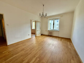Pronájem bytu 2+1 v osobním vlastnictví 51 m², Praha 3 - Žižkov