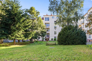 Prodej bytu 1+kk v družstevním vlastnictví 34 m², Praha 9 - Vysočany