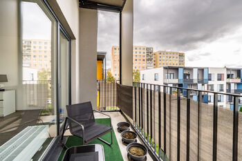 Terasa - Pronájem bytu 2+kk v osobním vlastnictví 51 m², Kladno