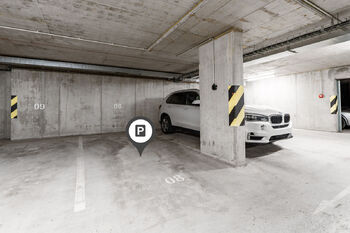 Garážové stání - Pronájem bytu 2+kk v osobním vlastnictví 51 m², Kladno