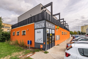 Obchod Špajzík - Pronájem bytu 2+kk v osobním vlastnictví 51 m², Kladno